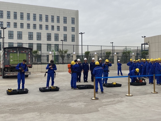 5f2bb0a14c033.jpg 2.jpg